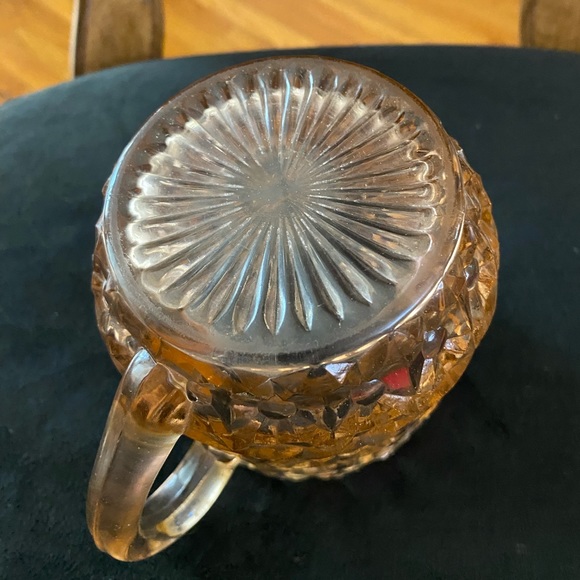 Vintage pink small pitcher/creamer with diamond pattern. - Picture 2 of 3